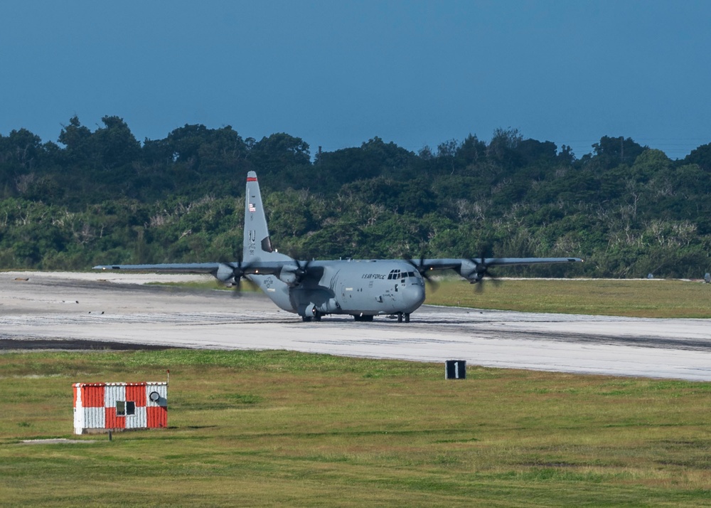 374 AEW load up holiday cheer for OCD25
