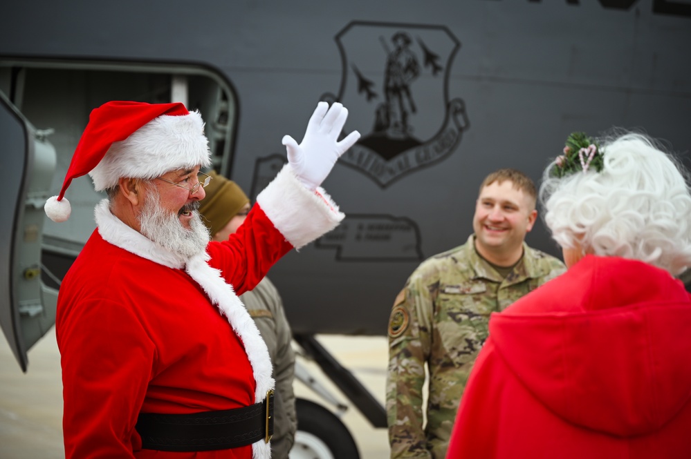 Santa Makes a Special Stop at the Nebraska Air Guard