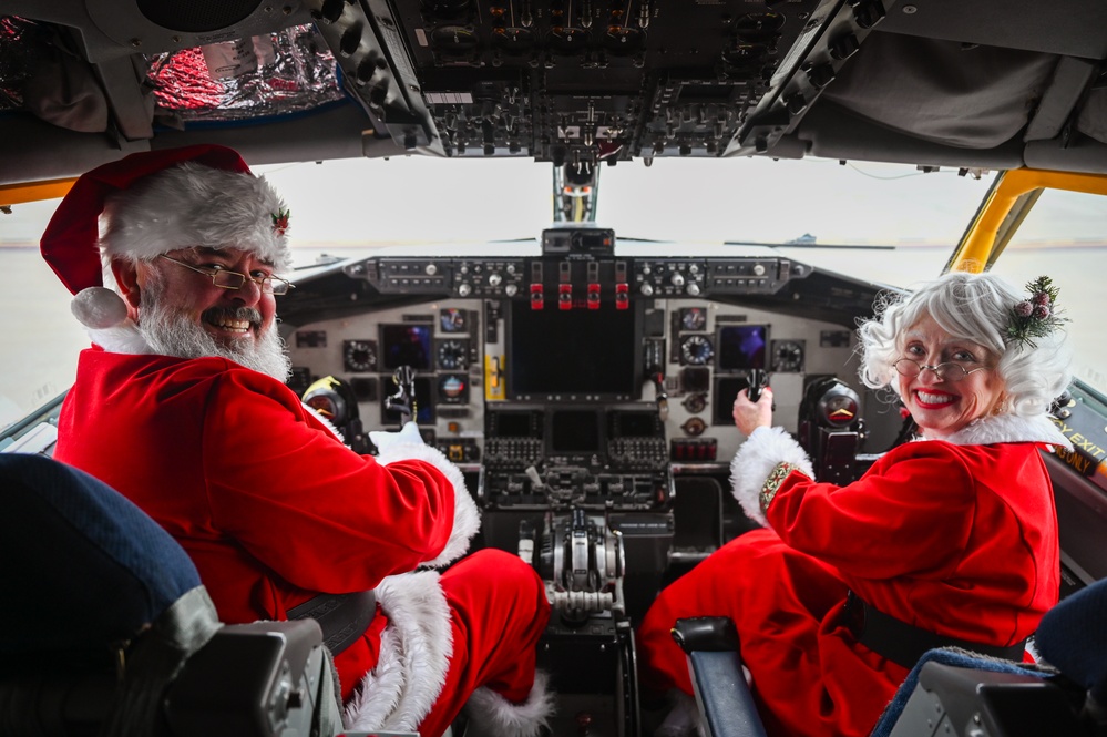 Santa Makes a Special Stop at the Nebraska Air Guard
