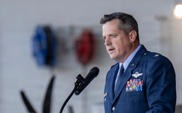 Charlie West Welcomes New Wing Commander