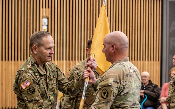 HHC 1889th Regional Support Group Passes the Guidon of Leadership