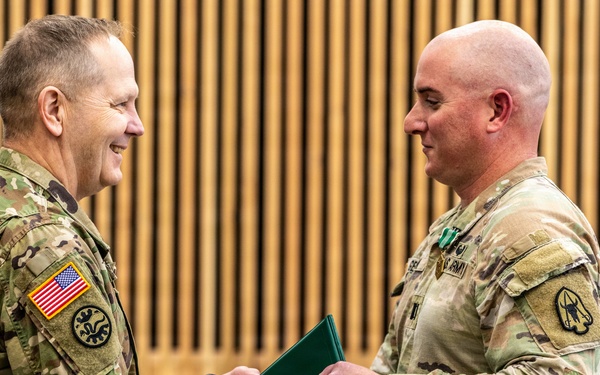 HHC 1889th Regional Support Group Passes the Guidon of Leadership