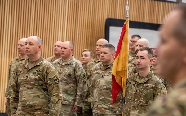 HHC 1889th Regional Support Group Passes the Guidon of Leadership