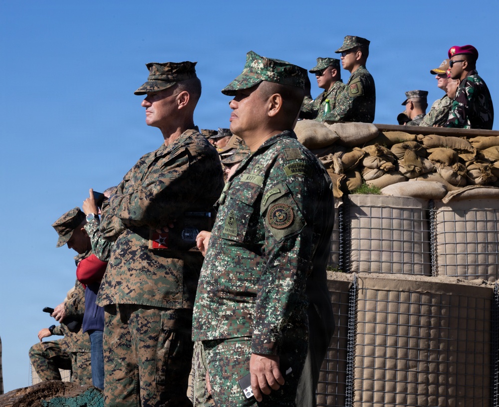 Distinguished visitors survey Steel Knight 25 operations