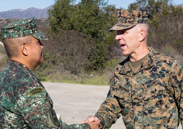 Distinguished visitors survey Steel Knight 25 operations