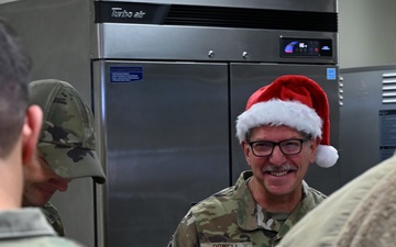 117 ARW Chiefs serve up holiday lunch