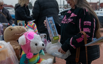 138 FW Welcomes Tulsa Mustang Club Gift Donations for Annual Christmas Children's Party