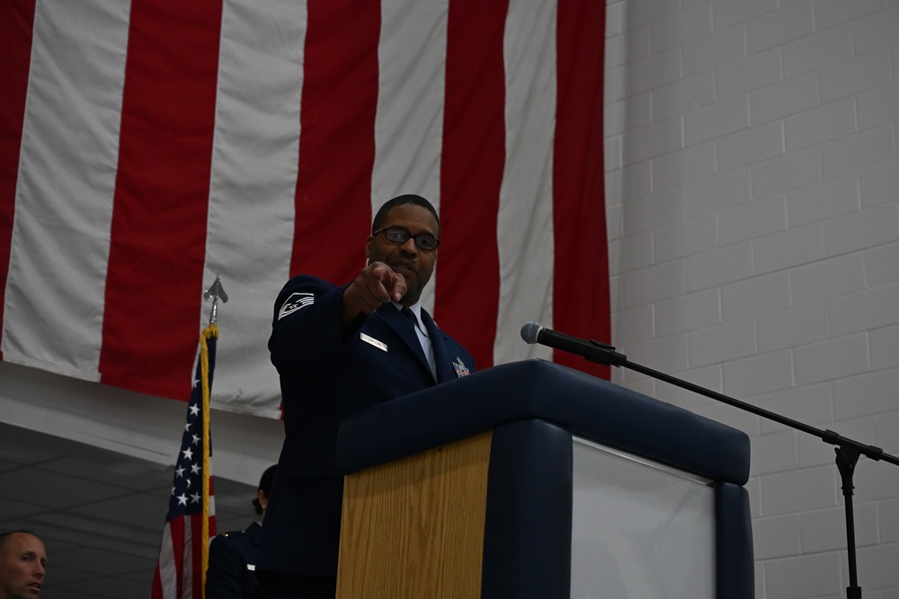 Master Sergeant Efrem Swoope retires after 35 years of service