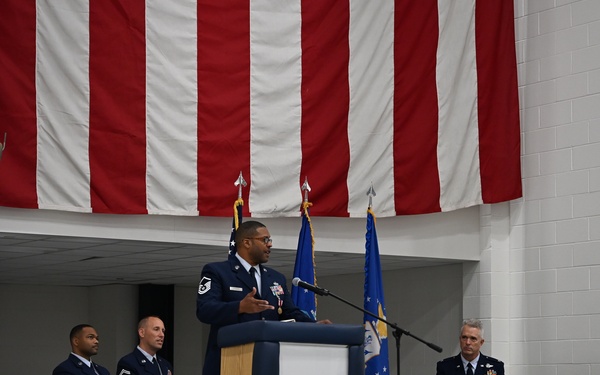 Master Sergeant Efrem Swoope retires after 35 years of service