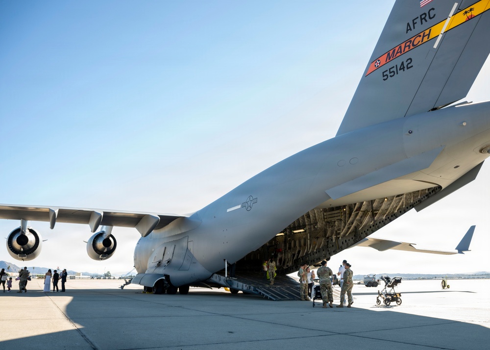 March ARB members meet and greet with Santa and The Grinch