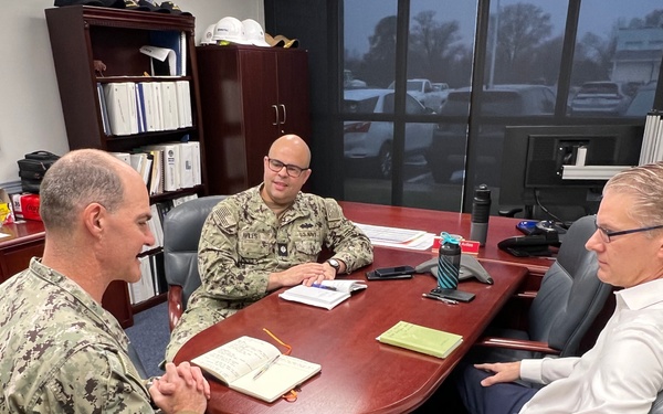 NAVFAC Washington Commanding Officer Leads Strategic Planning Visit to ROICC Dahlgren