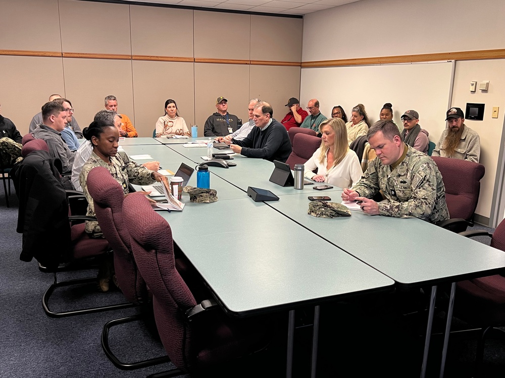 NAVFAC Washington Commanding Officer Leads Strategic Planning Visit to ROICC Dahlgren