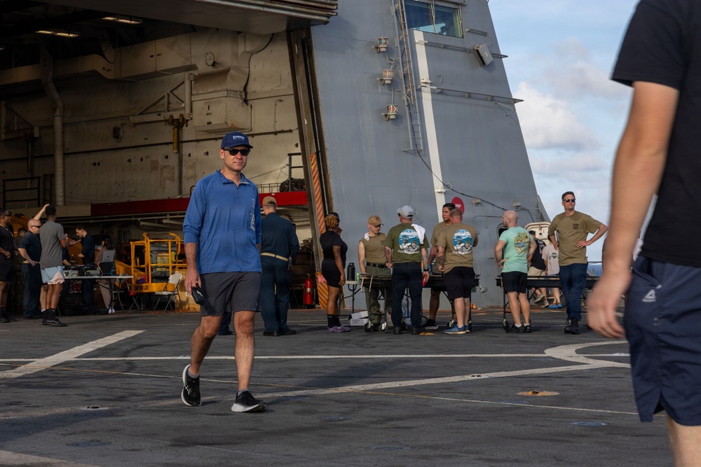 USS San Antonio Conduct a Steel Beach Picnic