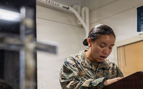 USS San Antonio (LPD 17) hold catholic mass and congradulates the 'Defender of the Day'
