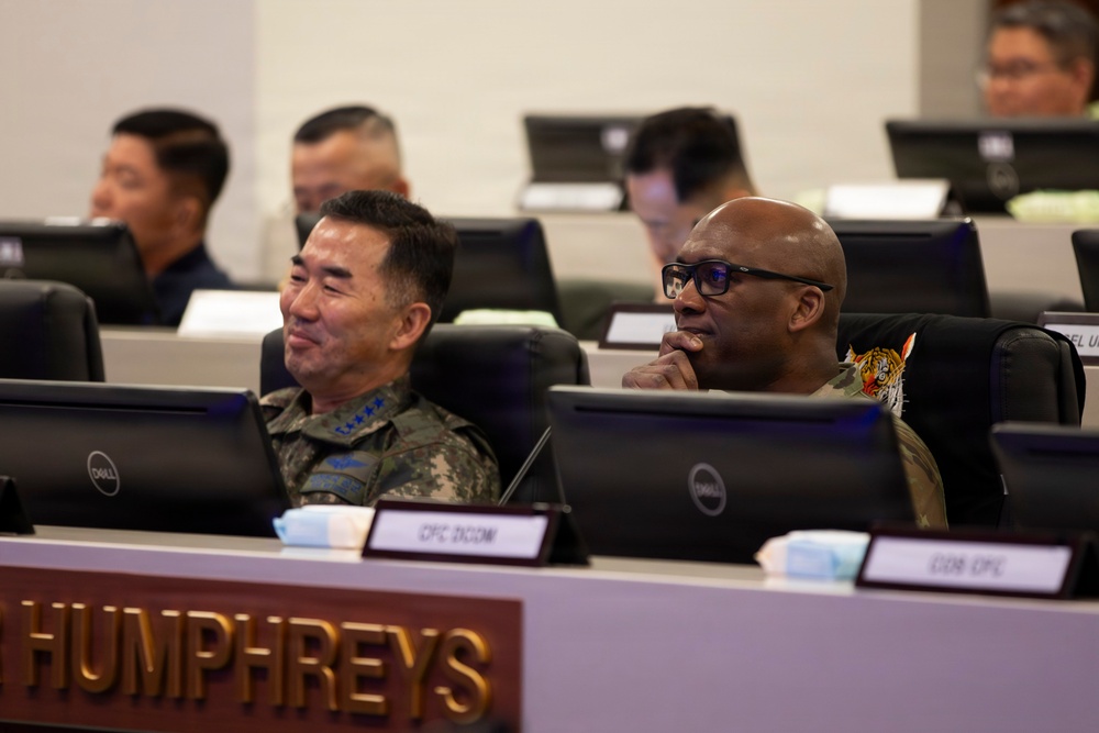 Armed Forces Command Teams of the United States and Republic of Korea meet at C5ISRT Summit