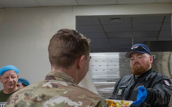 332nd Air Expeditionary Wing hosts USO Tour