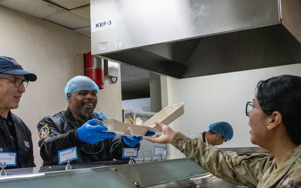 332nd Air Expeditionary Wing hosts USO Tour