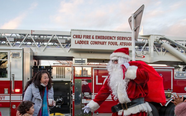 NAF Atsugi Celebrates The 2025 Tree Lighting Ceremony