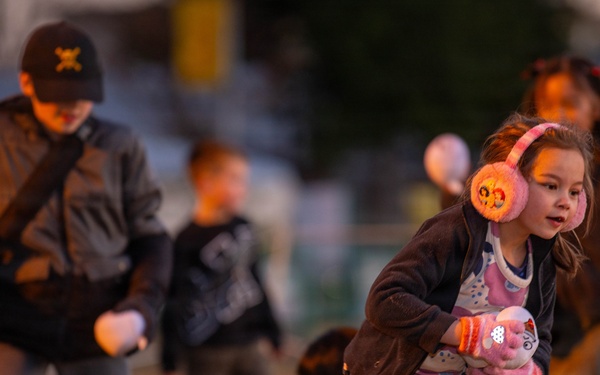 NAF Atsugi Celebrates The 2025 Tree Lighting Ceremony