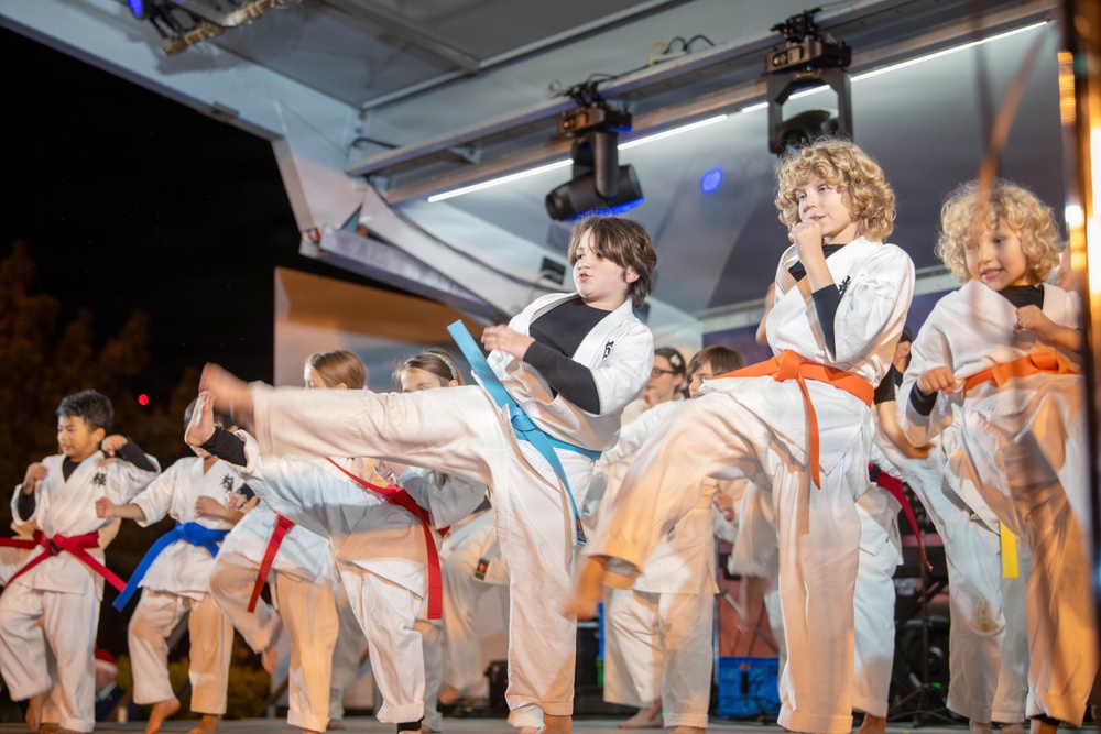NAF Atsugi Celebrates The 2025 Tree Lighting Ceremony