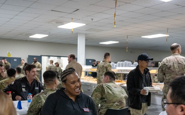 332nd Air Expeditionary Wing hosts USO Tour