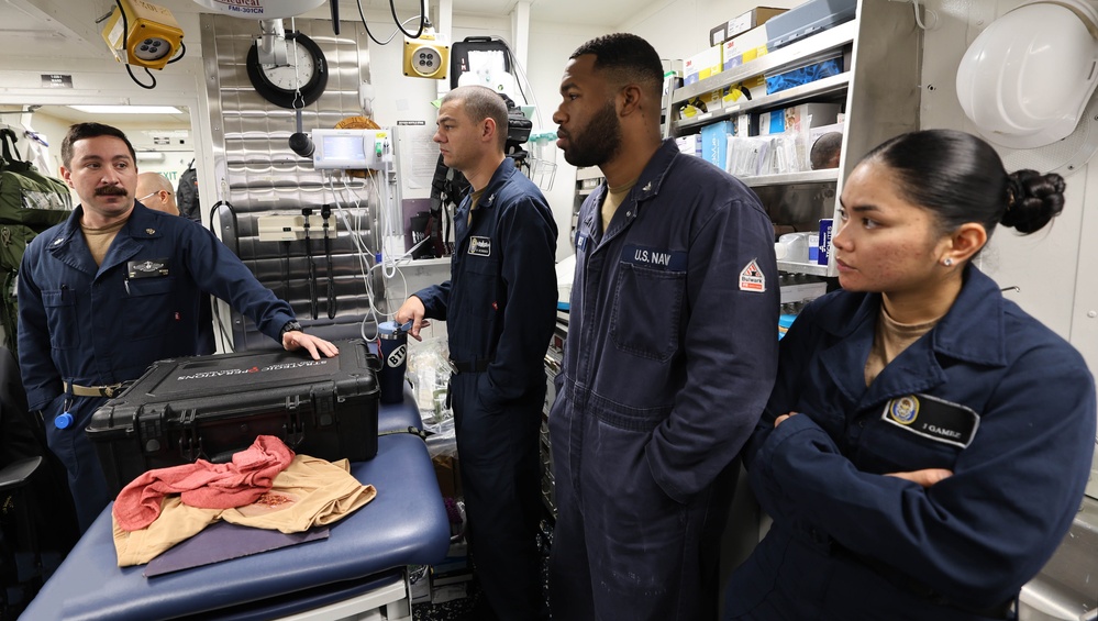 USS Roosevelt (DDG 80) Conducts Medical Training in the Arabian Gulf