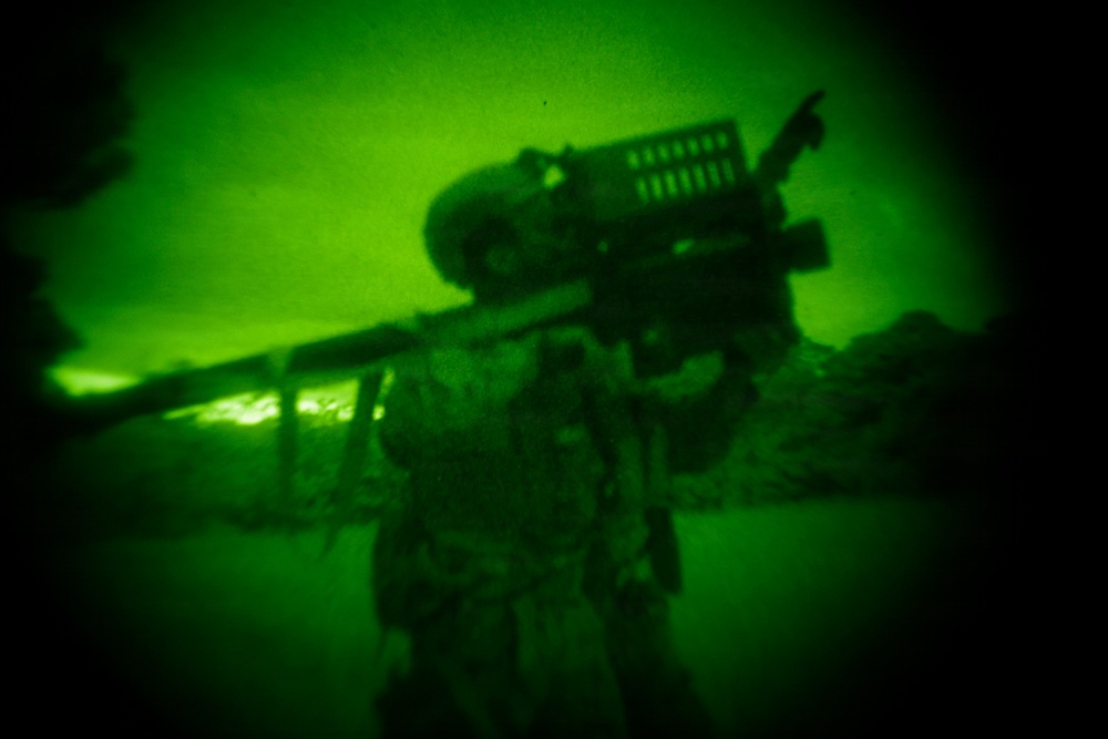 U.S. Marines sUAS and Low Altitude Air Defense night operations