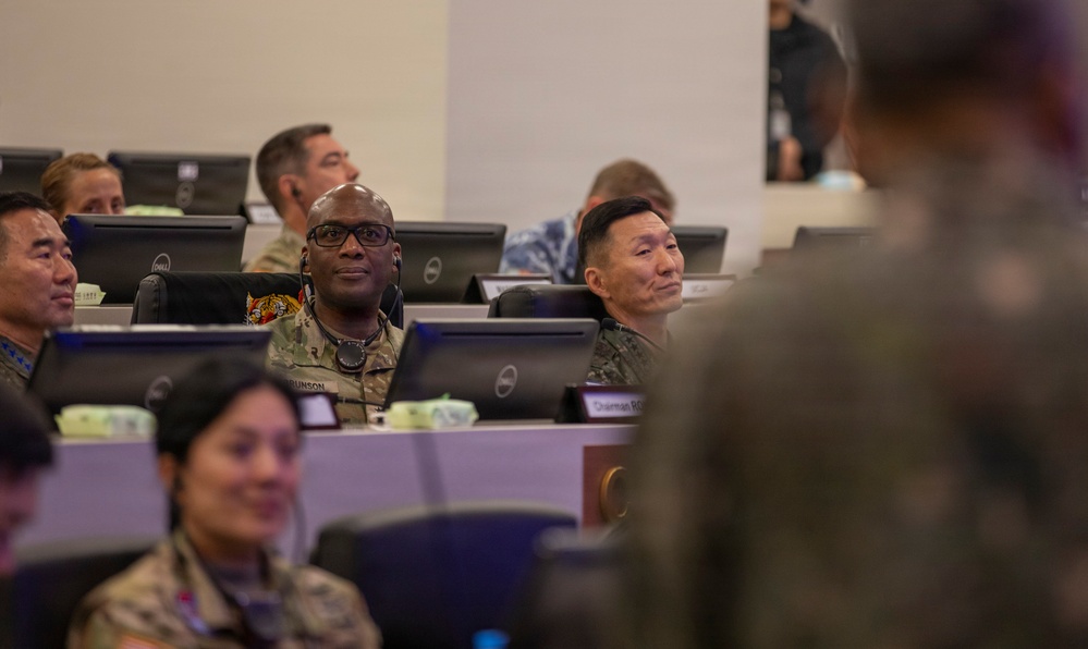 Armed Forces Command Teams of the United States and Republic of Korea meet at C5ISRT Summit