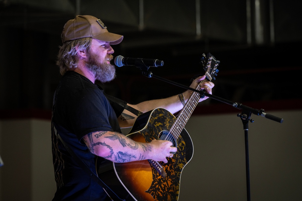 332nd Air Expeditionary Wing hosts USO Tour