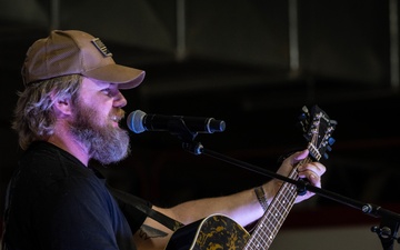 332nd Air Expeditionary Wing hosts USO Tour