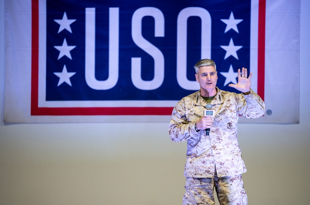 332nd Air Expeditionary Wing hosts USO Tour