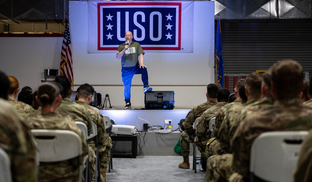 332nd Air Expeditionary Wing hosts USO Tour