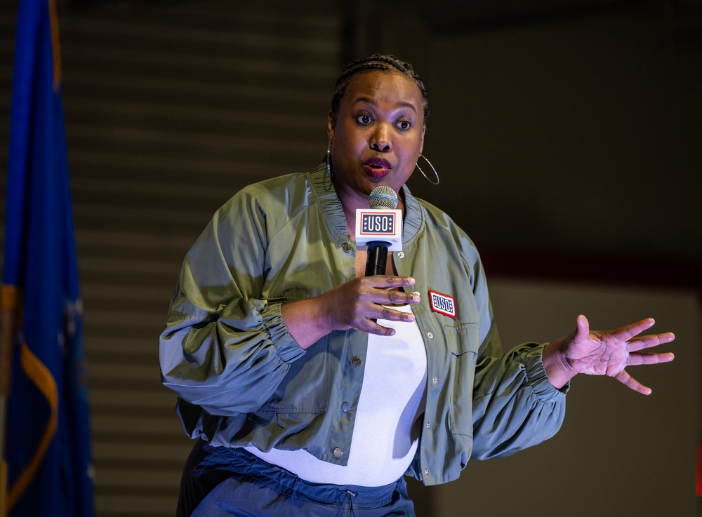 332nd Air Expeditionary Wing hosts USO Tour