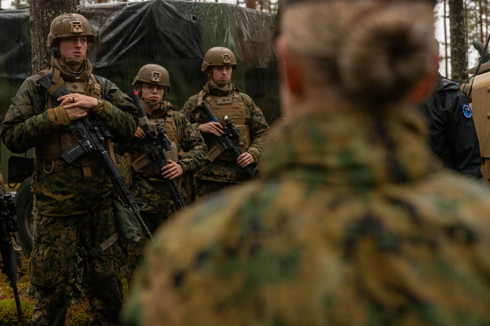 2nd MLG Commanding General and leaders from NATO Ally and Partner nations visit bilateral training