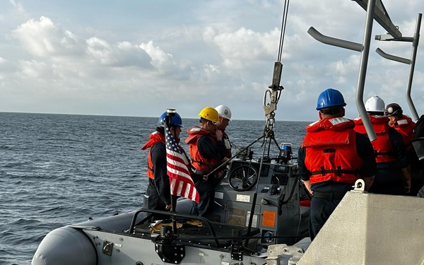 USS Cincinnati, KD Lekiu Conduct Small Boat Operations