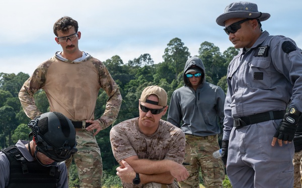 U.S. and Royal Malaysian Navy EOD Engage in a Demolition Range at CARAT 2025