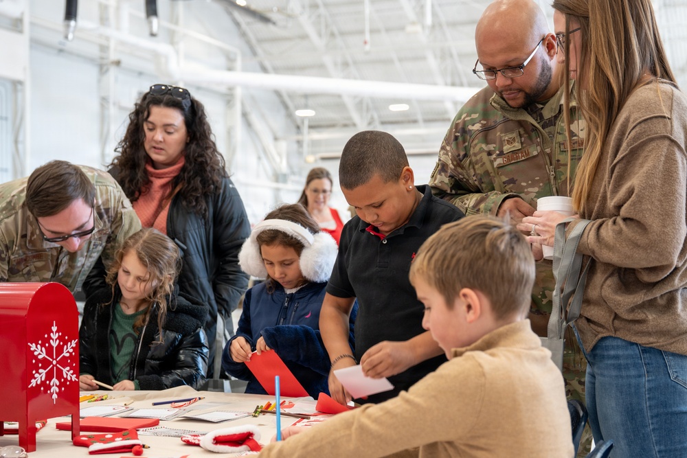 134th Air Refueling Wing 2025 Children’s Christmas Party