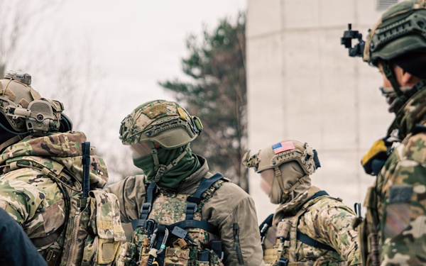 NATO SOF participate in the ISTC’s Urban Sniper Course