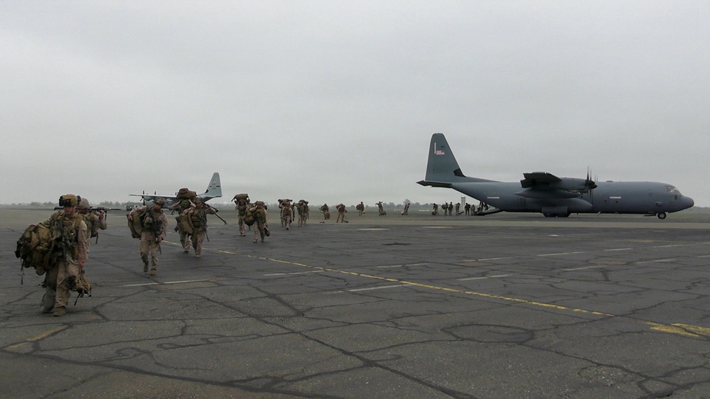 1st Bn., 5th Marines depart Pendleton for distributed operations during Steel Knight 25