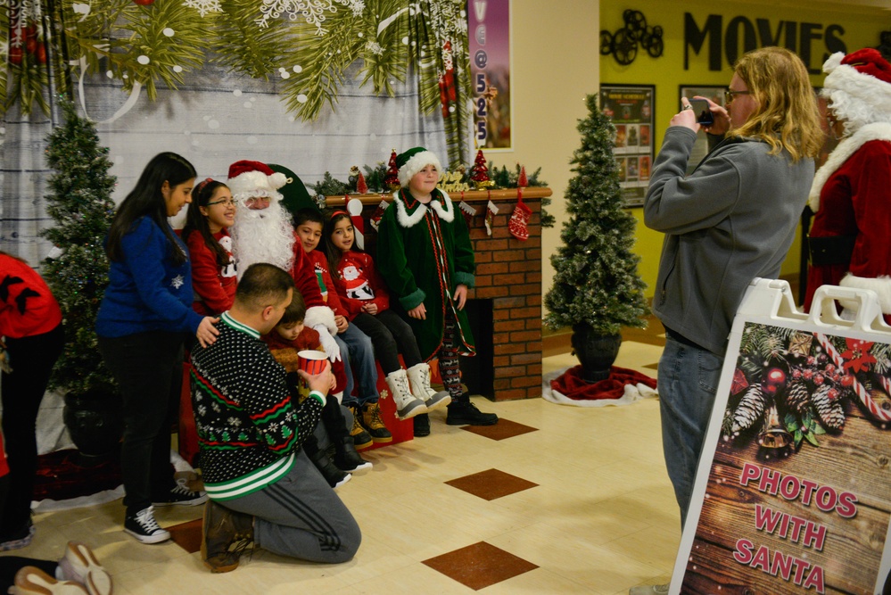 MWR Holiday Extravaganza