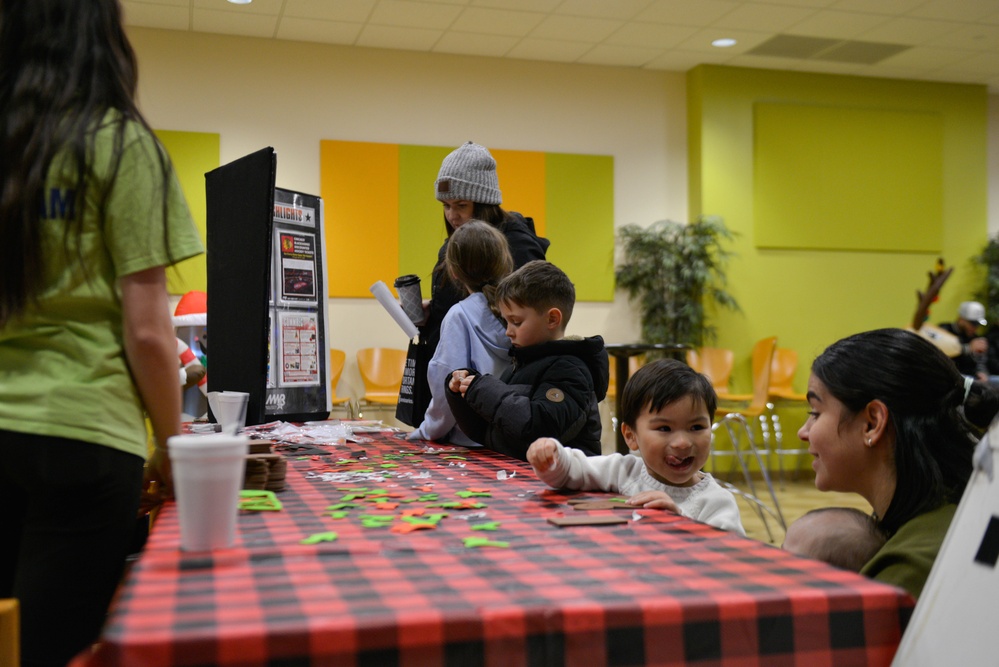 MWR Holiday Extravaganza