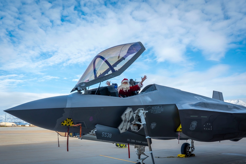 Santa arrives at 419th Family Holiday Party