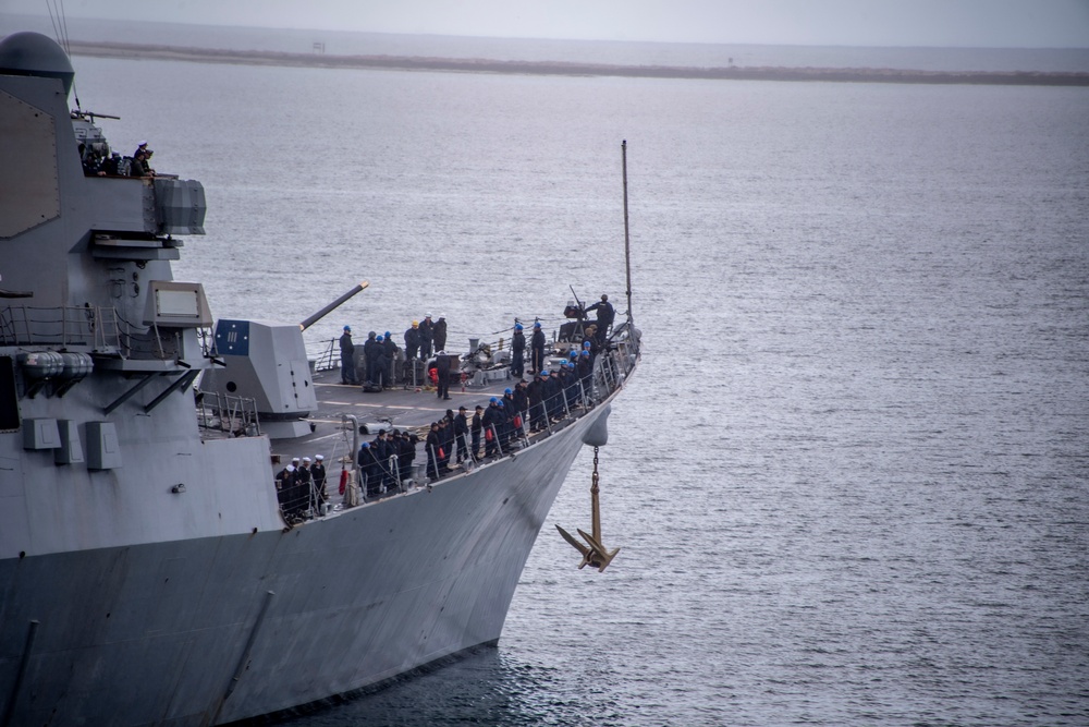 USS Spruance (DDG 111) Underway
