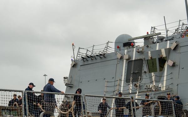 USS Spruance (DDG 111) Underway