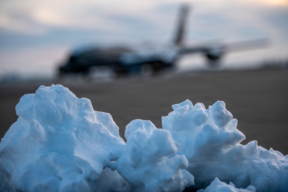 Frigid day on the flight line