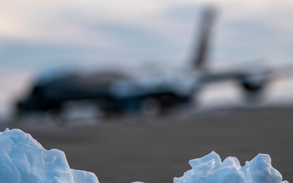 Frigid day on the flight line