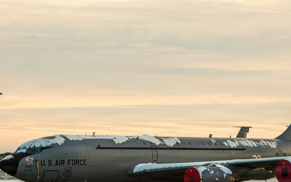 Frigid day on the flight line