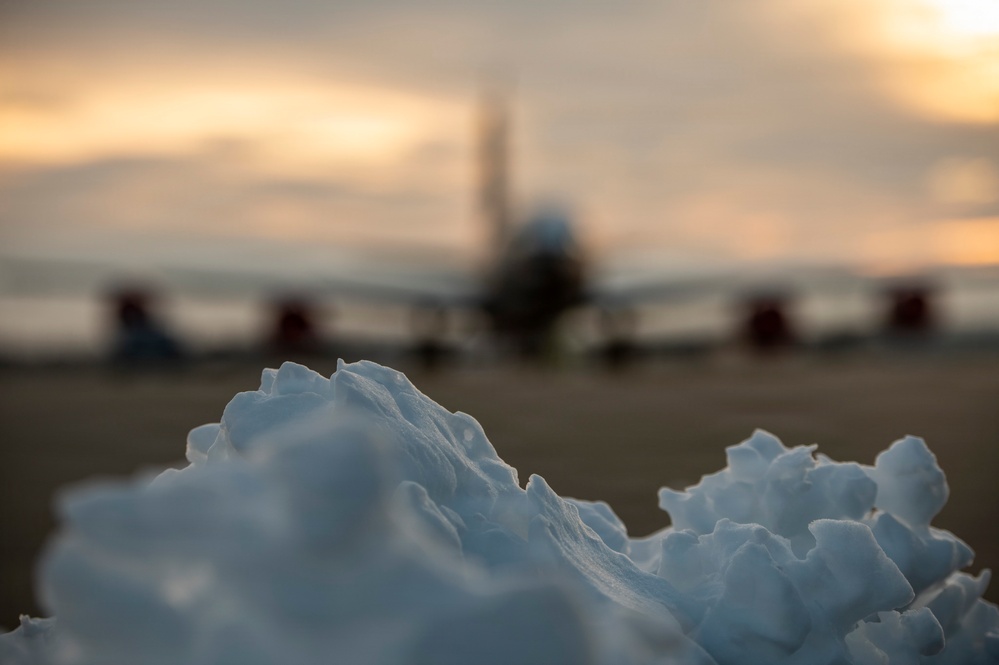 Frigid day on the flight line