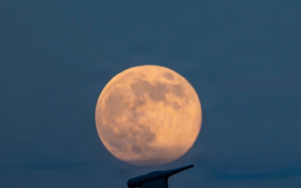 Full moon on the flight line