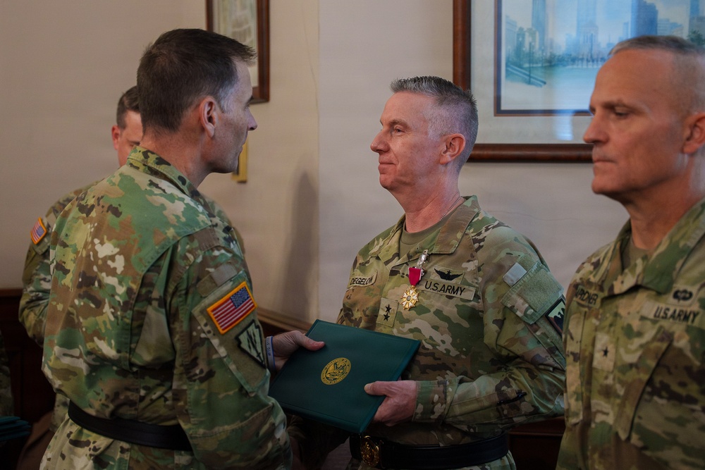38th ID command team recognized for meritorious service during overseas deployment